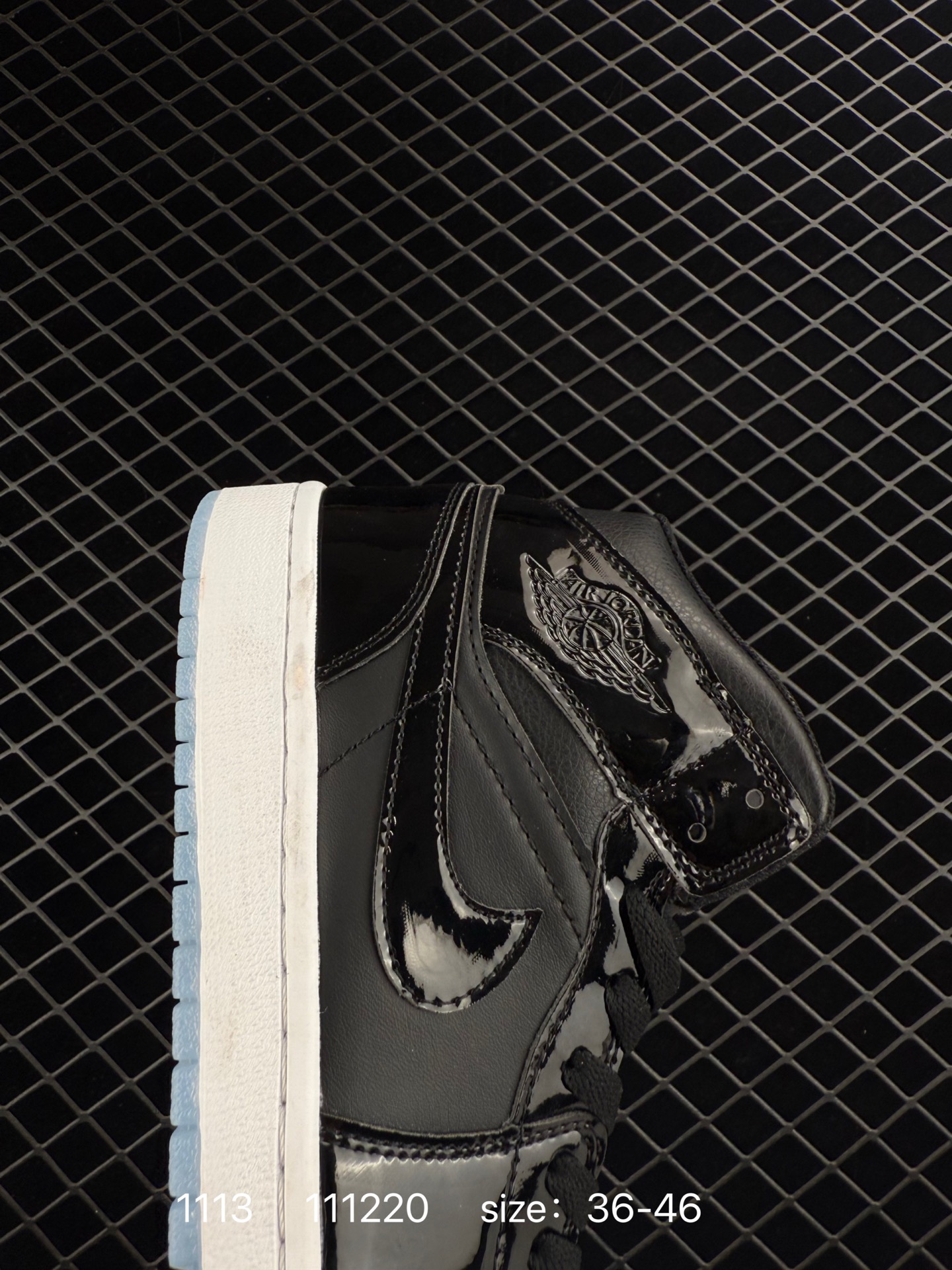 Air Jordan 1 Mid AJ1